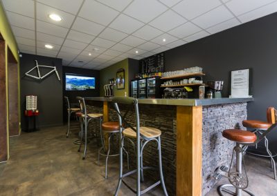 Bike And Py à Lourdes dans les Pyrénées - Shop Commencal