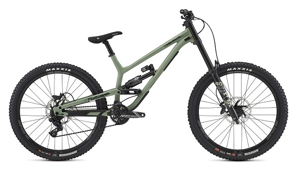 Commencal-Furious-2021-location-vtt-pyrenees