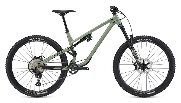 Commencal-Meta-AM-29-2021-location-vtt-pyrenees