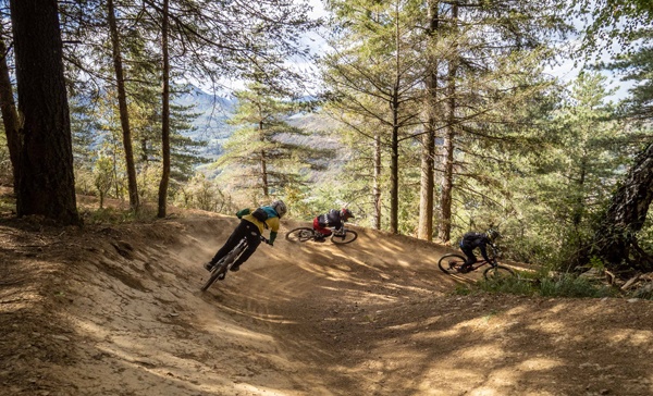 Vtt descente pyrénées top